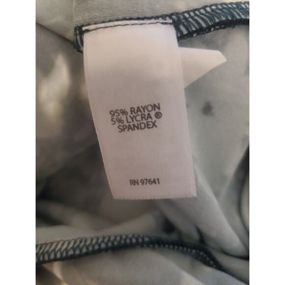 J Jill Wearever Collection Green & White Floral Print Pleated Back Knit Dress M - Picture 5 of 5